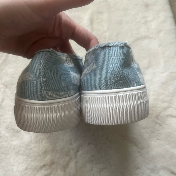 Sole Society So Keke Denim Platform Slip On Sneakers 10 - Picture 5 of 9